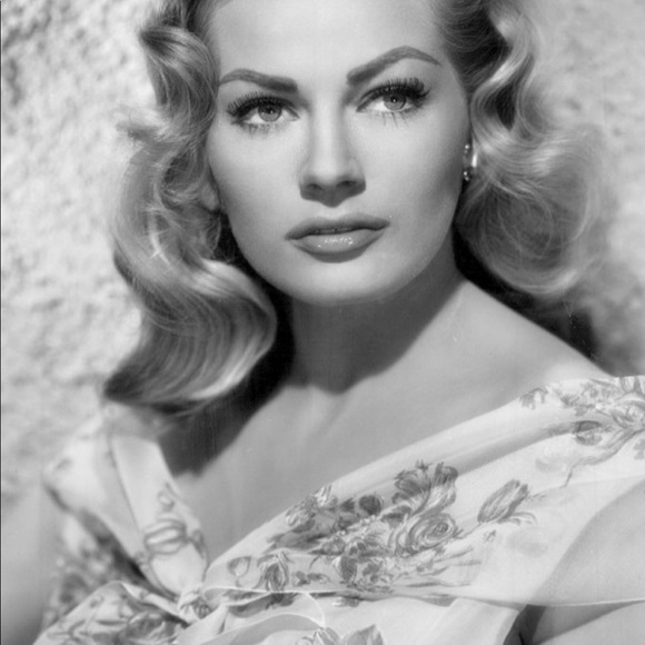 Meet your Posher, Wendy - Picture 1 of 1